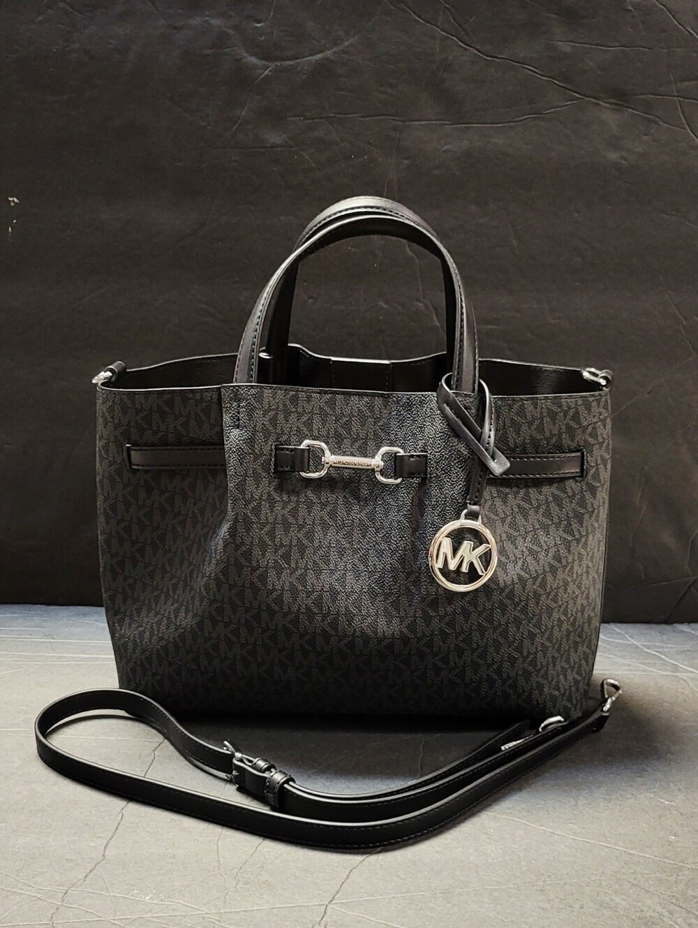 Michael Kors Carson Satchel